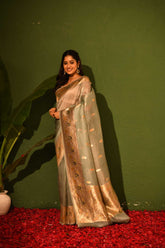 Light Grey Pure Kora Organza Banarasi Handloom Silk Saree With Kadhua Boota And Border In Gold Zari And Meenakari Work
